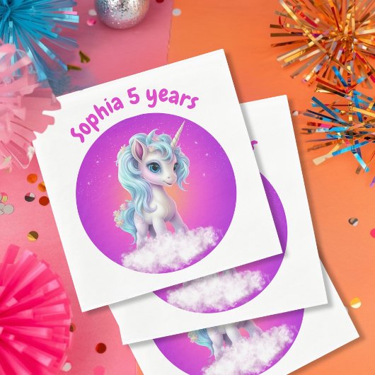 Eenhoorn op wolk met roze levendige lucht servet