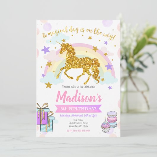 Eenhoorn Verjaardag Uitnodiging / Magische Partij (Staand voorkant)
