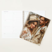 Eenvoudig Chique Elegante Kalligrafie Foto Huwelij Planner (Display)