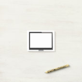 Eenvoudig computermonitorontwerp post-it® notes (Op bureau)
