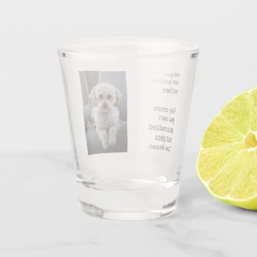Eenvoudig design, uniek in een soort gepersonalise shot glas (Achterkant)