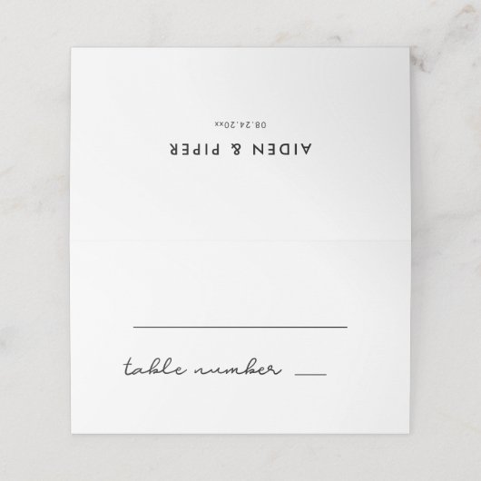 Eenvoudig diner (Buitenkant ongevouwen)