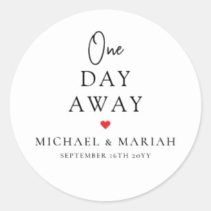 Eenvoudig Elegant Eén Dag Verder Rehearsal Dinner Ronde Sticker