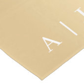 Eenvoudig Elegant Modern Golden Monogram Weddensch Medium Tafelloper (Hoek)