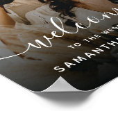 Eenvoudig elegant script foto Weduwwelkomstteken Poster (Hoek)