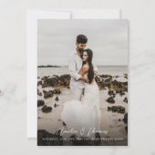 Eenvoudig Elegant Script Photo QR Code Weddenschap Kaart (Achterkant)