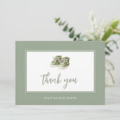 Eenvoudig Elegant Script Sage Green Baby Bedankkaart (Staand voorkant)