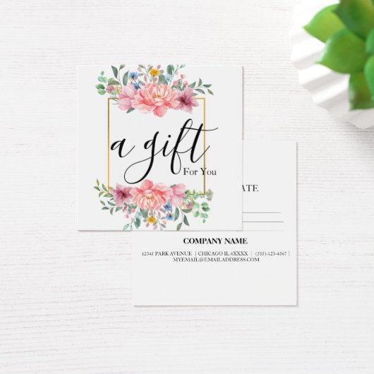Eenvoudig en modern bedrijfscadeaubon vierkante visitekaartjes (Bureau)