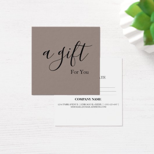 Eenvoudig en modern bedrijfscadeaubon vierkante visitekaartjes (Bureau)