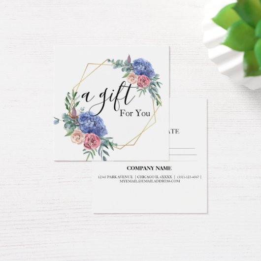 Eenvoudig en modern bedrijfscadeaubon vierkante visitekaartjes (Bureau)