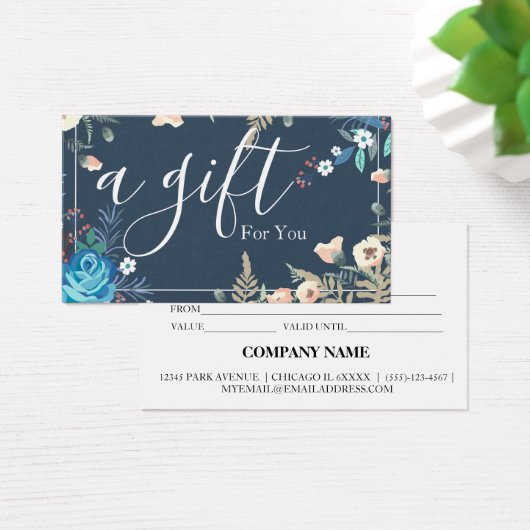 Eenvoudig en modern bedrijfscadeaubon visitekaartje (Bureau)