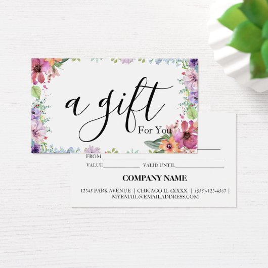 Eenvoudig en modern bedrijfscadeaubon visitekaartje (Bureau)