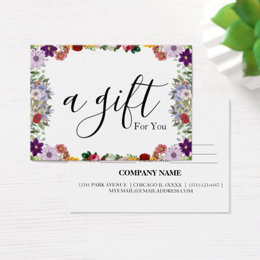 Eenvoudig en modern bedrijfscadeaubon visitekaartje (Bureau)