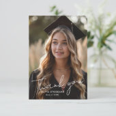 Eenvoudig en modern foto Afstuderen dank u Bedankkaart (Staand voorkant)