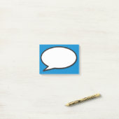Eenvoudig leuk stripboek spraakballon blauw post-it® notes (Op bureau)