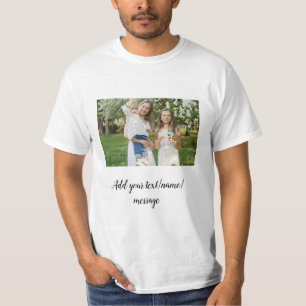 eenvoudig minimaal voeg onze tekst met de naam van t-shirt