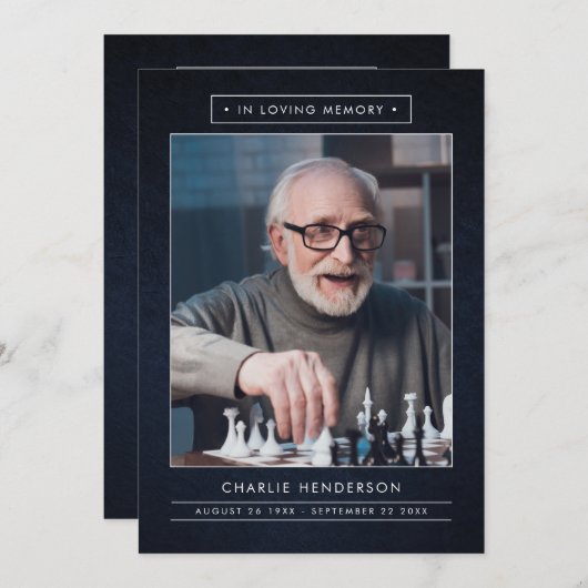 Eenvoudig Modern Blauw & Wit Begrafenisprogramma Programma (Voorkant / Achterkant)