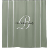 Eenvoudig Modern Sage Green Monogram Familienaam Douchegordijn (Voorkant)