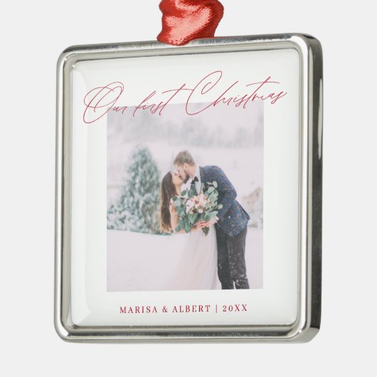 Eenvoudig modern script onze eerste kerstbruiloft metalen ornament (Links)