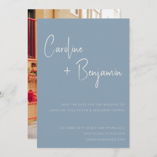 Eenvoudig modern Stusty Blue Script Photo Weddensc Save The Date (Voorkant / Achterkant)