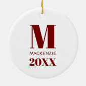 Eenvoudig Monogram Naam Jaar Rood en Wit Keramisch Ornament (Achterkant)
