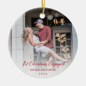 Eenvoudig rood script Modern First Christmas Engag Keramisch Ornament (Voorkant)
