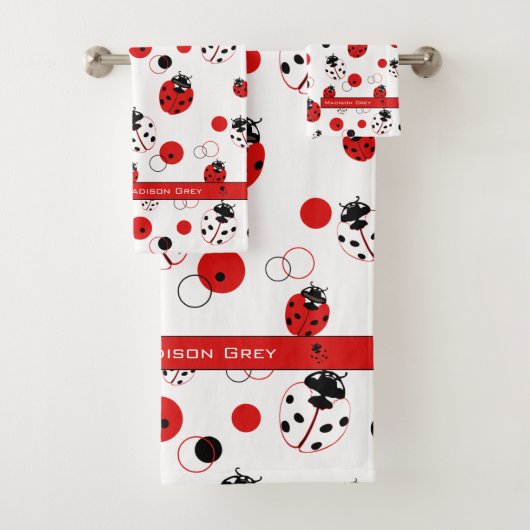 Eenvoudig rood, zwart en wit ladybug-patroon bad handdoek (Insitu)