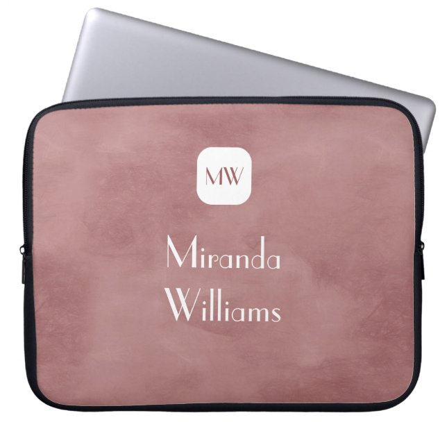 Eenvoudig rosy bruin monogram met naam laptop sleeve (Voorkant)