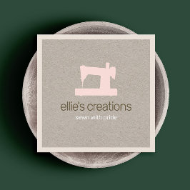 Eenvoudig roze naaigarens vierkante visitekaartje