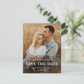 Eenvoudig script Names Photo Weddenschap Aankondigingskaart (Staand voorkant)