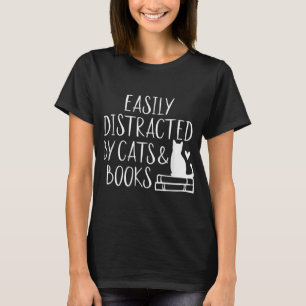 Eenvoudig verstoord door kratten en boeken - Kute  T-shirt