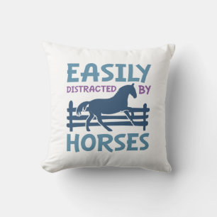 Eenvoudig verstoord door paarden kussen