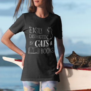 Eenvoudig verstoorde kratten en boeken t-shirt