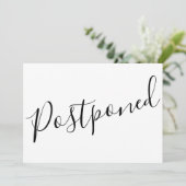 Eenvoudig zwart en wit uitgesteld elegante script save the date (Staand voorkant)