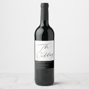 Eenvoudig zwart-wit modern calligrafie-huwelijk wijn etiket