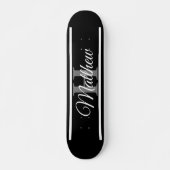 Eenvoudig zwart-wit monogram, aangepast skateboard (Voorkant)