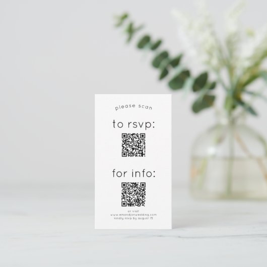 Eenvoudige 2 QR Codes RSVP en details Bruiloft Informatiekaartje (Staand voorkant)