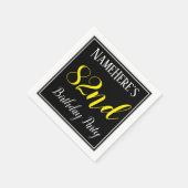 Eenvoudige 82e verjaardag met aangepaste naam servetten (Hoek)