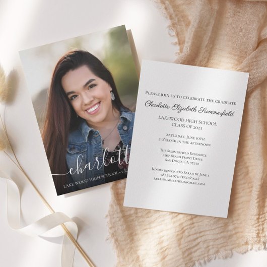 Eenvoudige aankondiging van het Afstuderen van de 