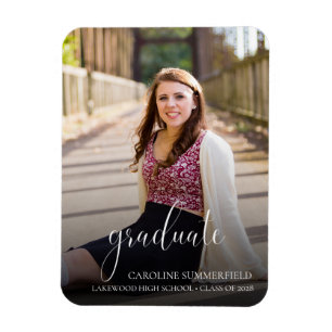 Eenvoudige aankondiging van het Afstuderen van Ele Magneet