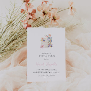 Eenvoudige bloemencake Sweet 16 verjaardagsuitnodi Kaart