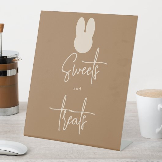 Eenvoudige Bunny Sweets and Trees Reclamebord Met Voetstuk (Insitu)
