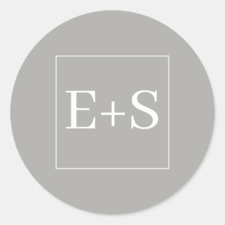 Eenvoudige Elegant Monogram Grijze Wedding Envelop Ronde Sticker