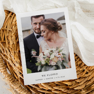 Eenvoudige Elegante Tekst en Foto Huwelijksaankond Kaart
