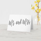 Eenvoudige en mooie kalligrafie "Mr. en Mrs." Kaart (Gele Bloem)