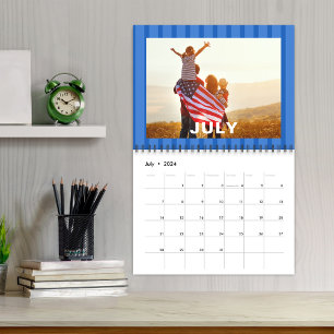 Eenvoudige foto maanden kleurrijke grillige strepe kalender