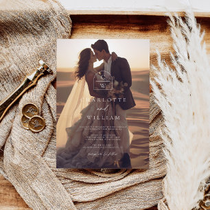 Eenvoudige foto overlay monogram bruiloft kaart