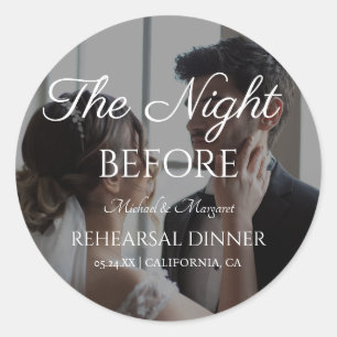 Eenvoudige foto van diner de avond voor de repetit ronde sticker