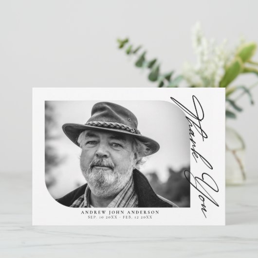 Eenvoudige foto van zwart en wit bedankkaart (Staand voorkant)