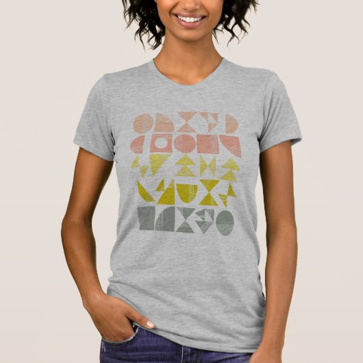 Eenvoudige geometrische vormen in pastkoraal t-shirt (Voorkant)